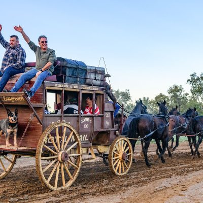 OP-ECC-cobb-and-co-waving