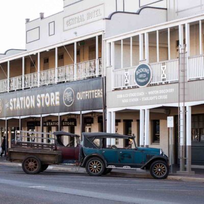 Outback Pioneers, Longreach